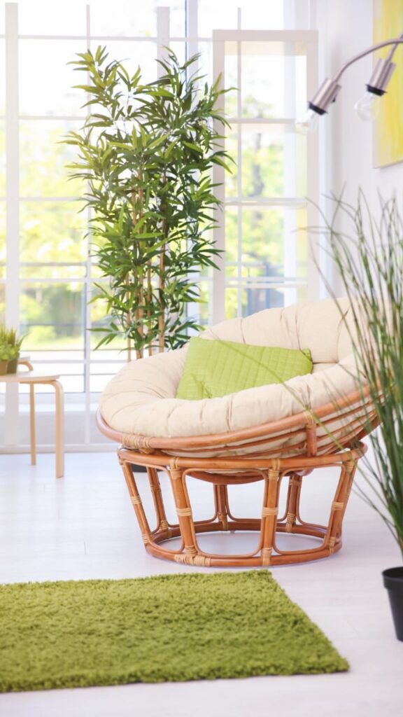 Small-home-mediation-space-and-indoor-plants-for-peaceful-relaxation.