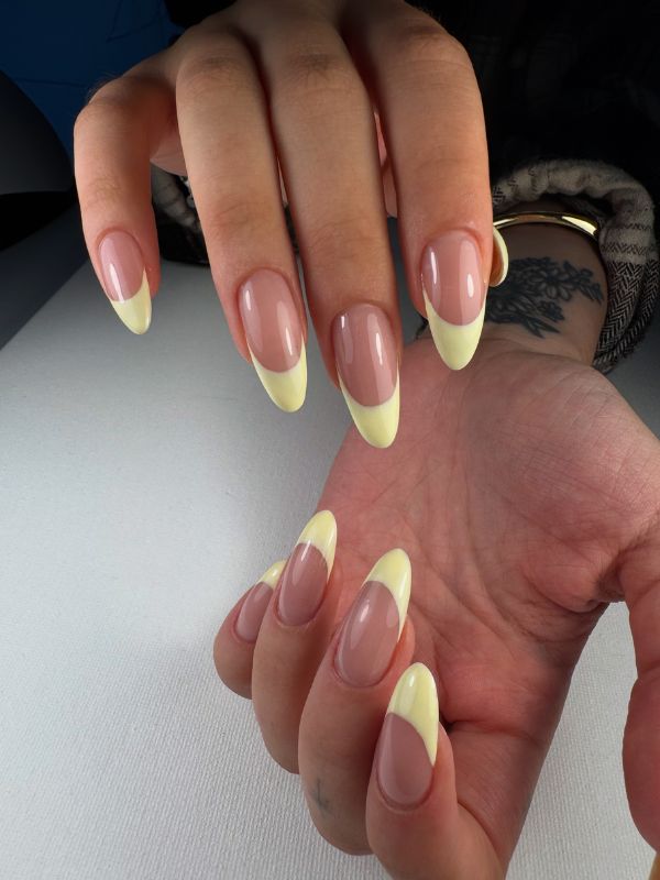 Easy-Summer-Nails-You’ll-Love