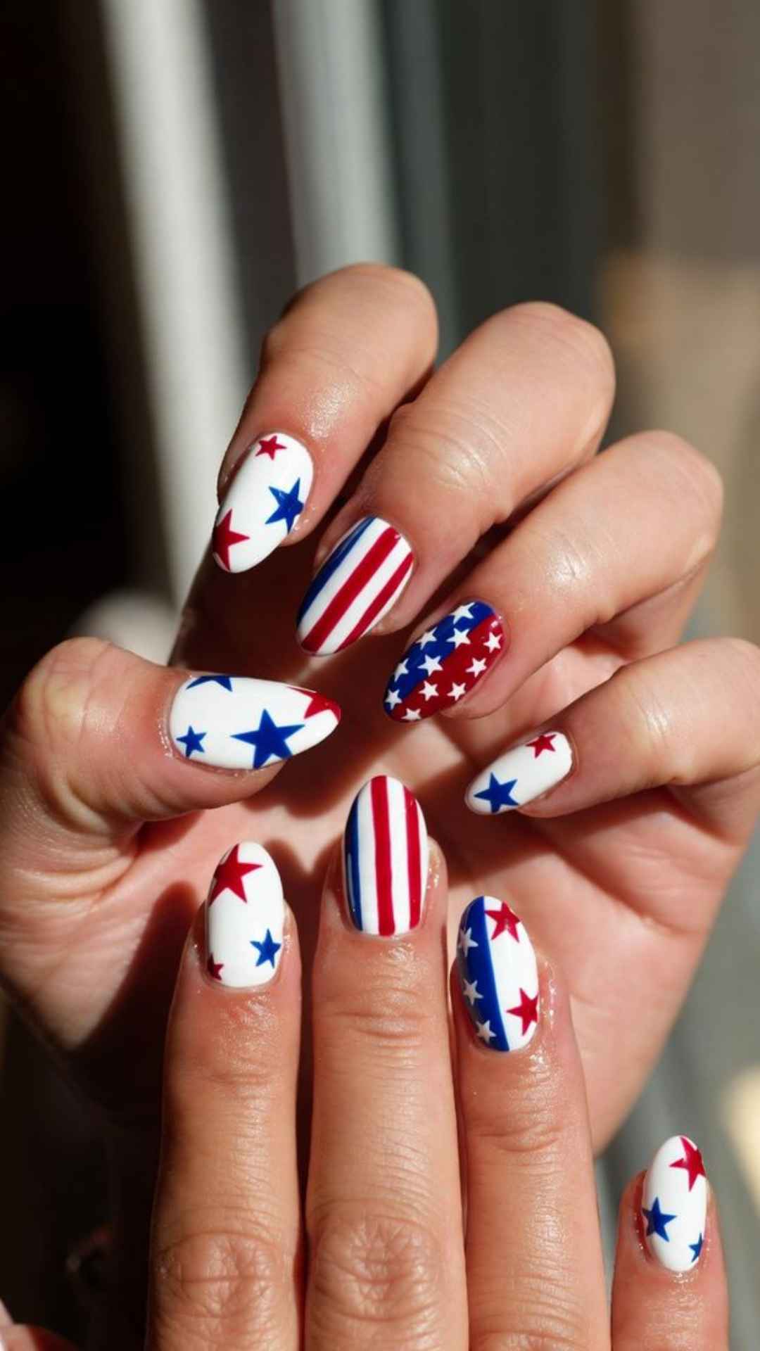 Featured-image-on-4th-of-July-Nail-Trends