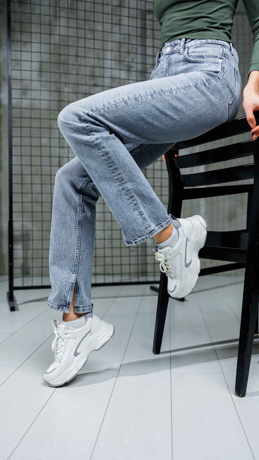 Featured-Image-On-Shoes-Ideas-to-Style-With-Your-Pants