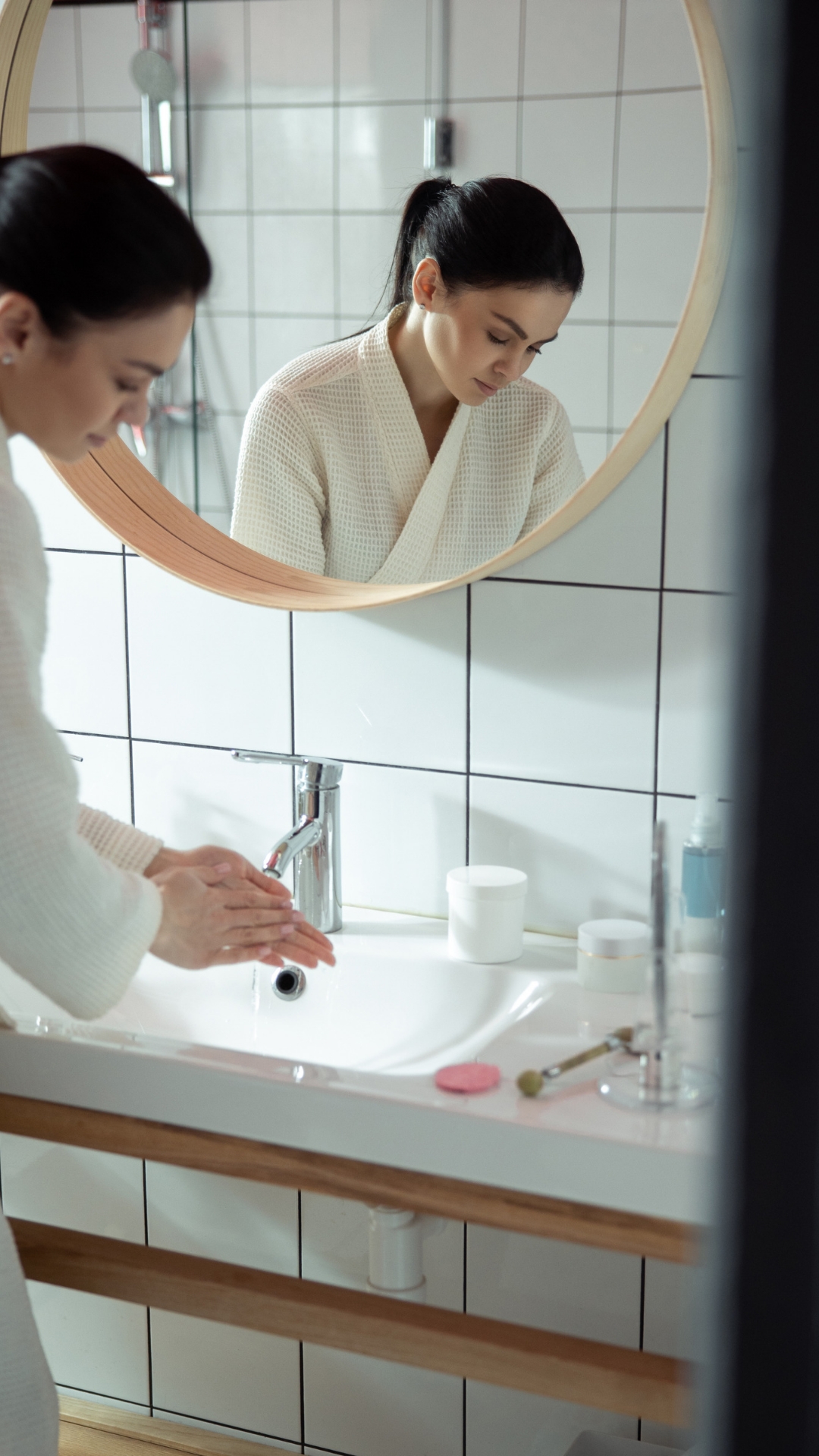 How-to-Take-Care-of-Yourself-as-a-Woman-Hygienically