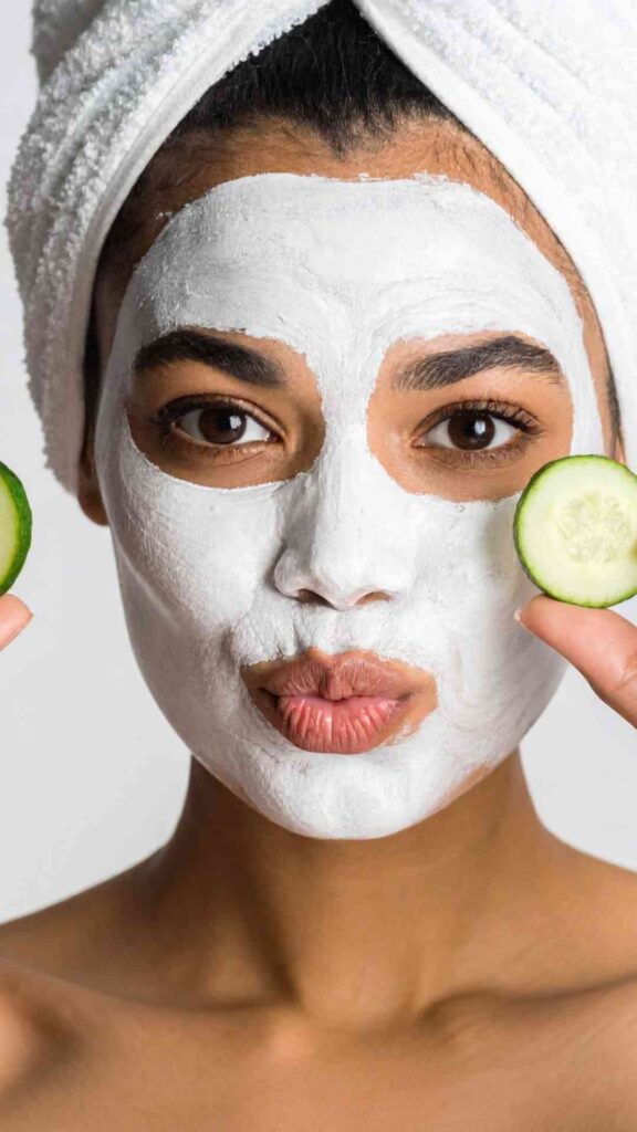 Oatmeal-and-Yoghurt-Face-Mask-for-Soothing-Sensitive-Skin-and-Restoring-a-Calm-Healthy-Radiance