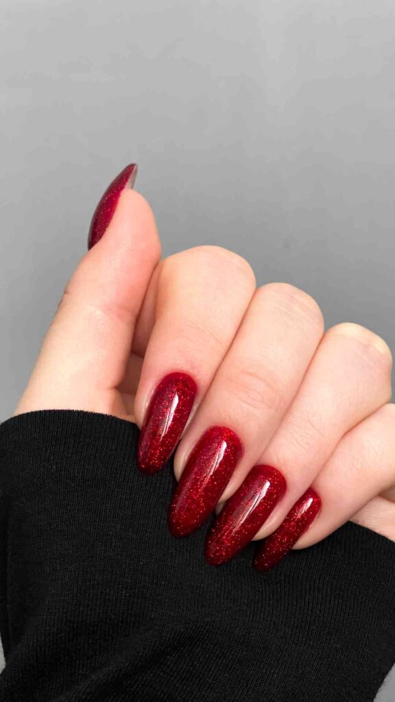 Red-Glitter-Nails-That-Add-Festive-Sparkle-and-Drama-While-Still-Feeling-Celebratory-and-Fun-for-the-Holiday
