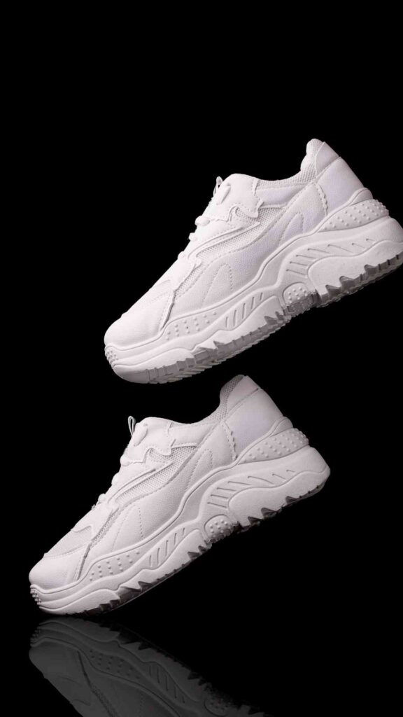 Shoes-to-Style-With-Joggers-and-Casual-Pants-for-a-Comfortable-Look-That-Still-Feels-Put-Together