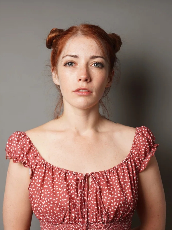 Space-Buns-With-Soft-Tendrils-A-Playful-and-Youthful-Spring-Hairstyle