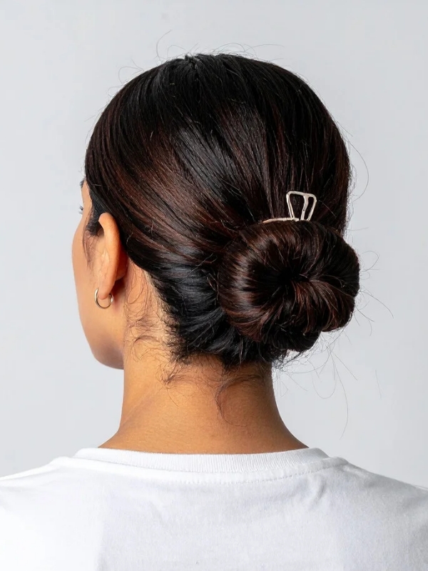 The-Soft-Butterfly-Clip-Half-Up-A-Romantic-Spring-Hairstyle