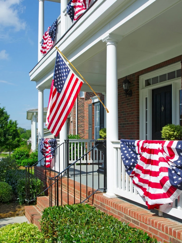 4th-of-July-Porch-Decor-Ideas