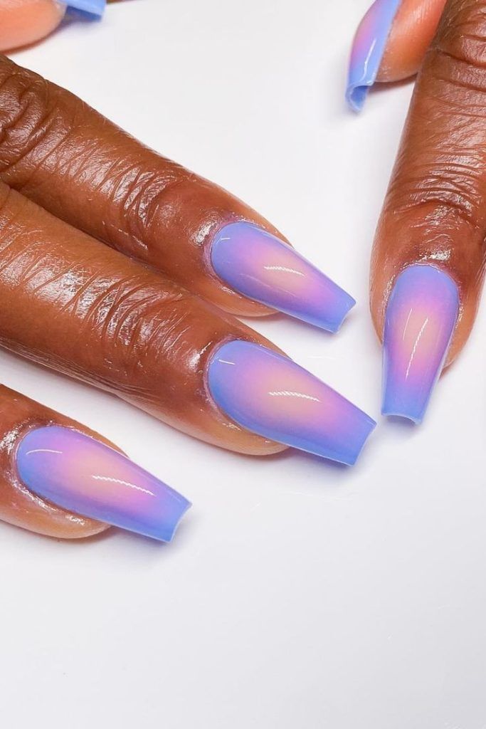 Aura-summer-coffin-nails-ideas