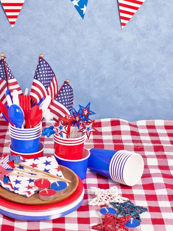 Creating-a-Patriotic-Table-Centrepiece-That-Makes-Every-Meal