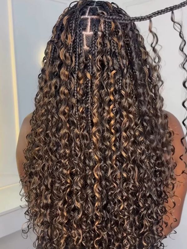 Curly-Braids-with-Loose-Pieces-Low-Maintenance-Curly-Hairstyles-for-Women 