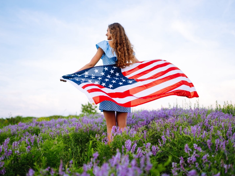 Featured-image-on-4th-of-July-Outfits