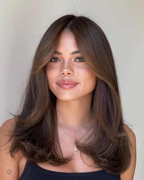 Long-Layers-With-Invisible-Structure-summer-haircut-ideas