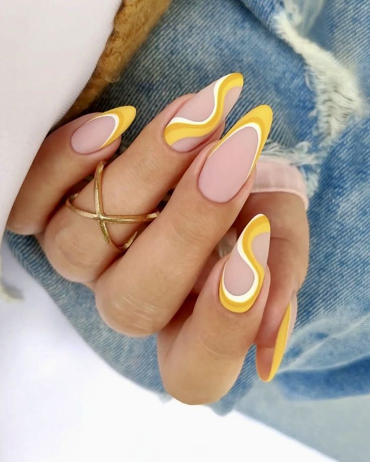 Nude-And-Yellow-Swirl-Nails