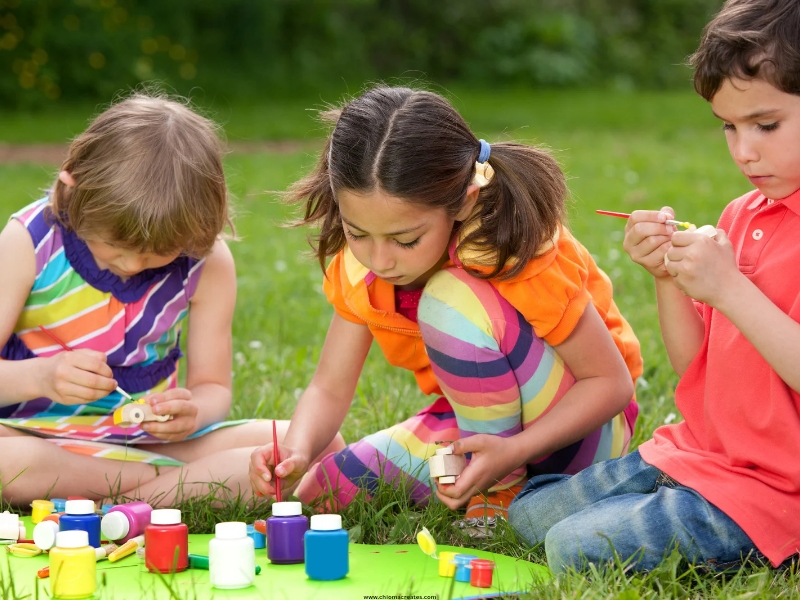 Outdoor-Crafts-for-Kids