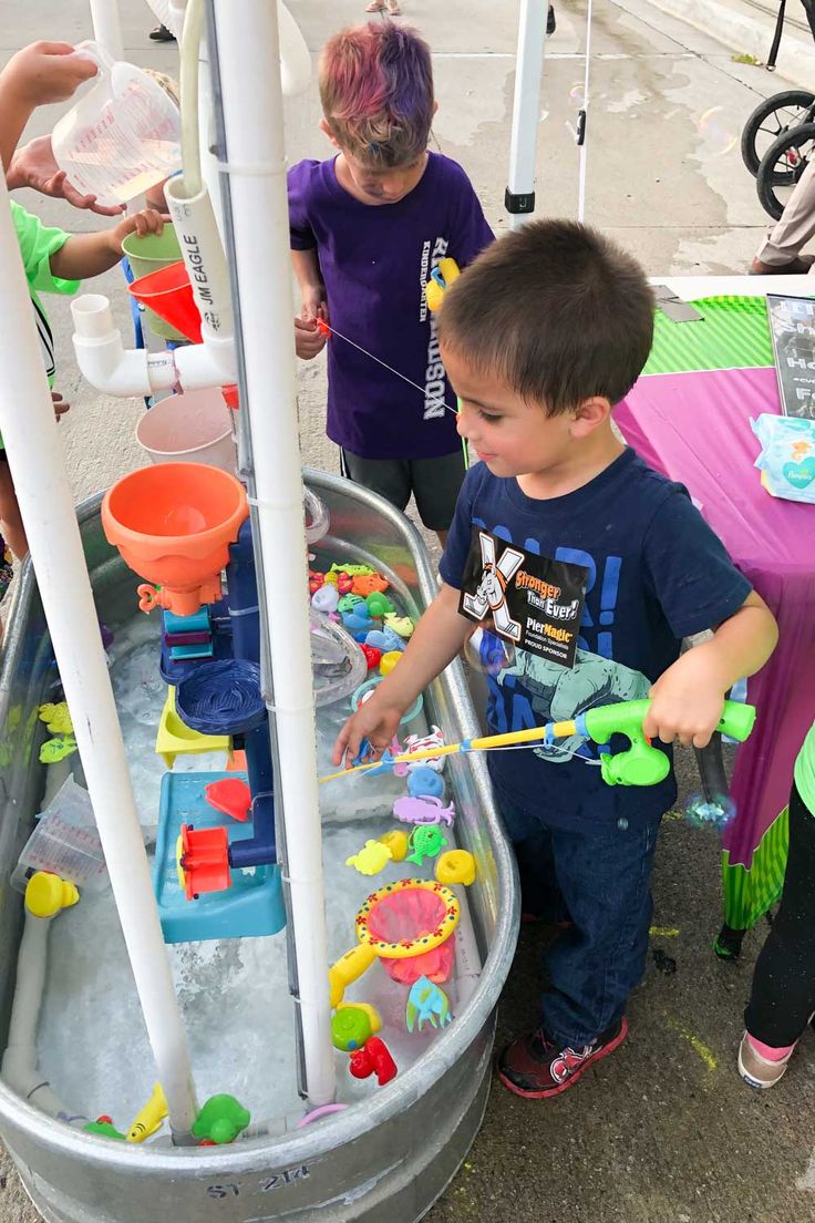 PVC-Pipe-Splash-Station-Water-Table