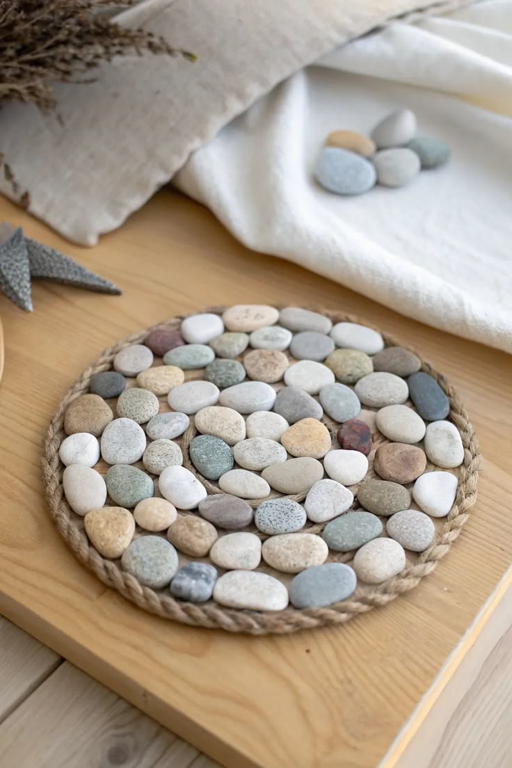 Pebble-and-Stone-Pattern-Designs