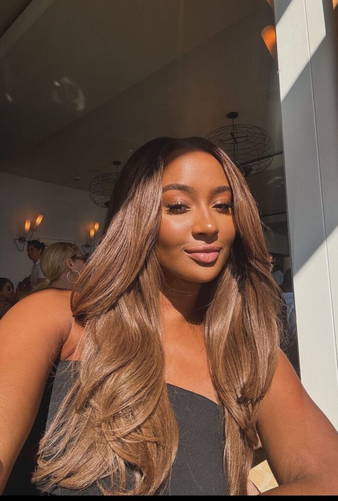 Sandy-Beige-Brunette-sun-kissed-brunette-summer-hair-ideas.