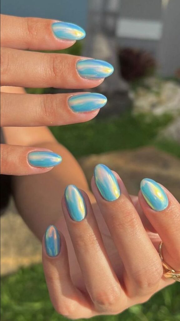 Sky-Blue-Or-Aqua-Chrome-Nails.