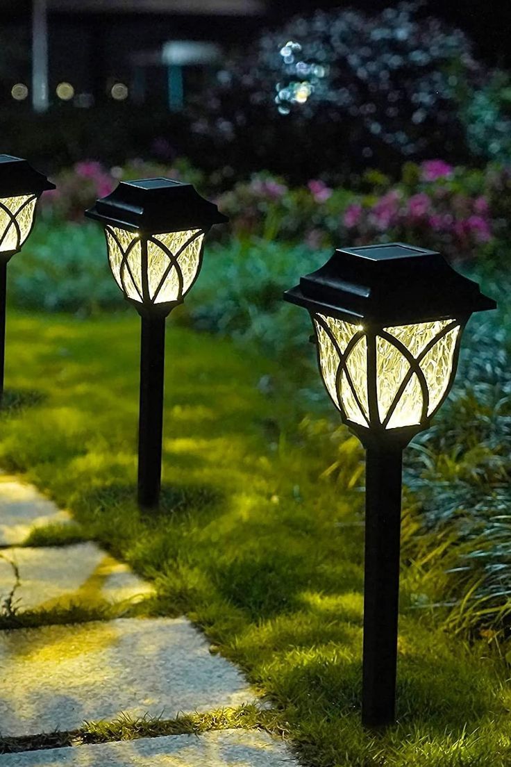 Solar-Lights-Along-DIY-Walkways-Paths-Cheap