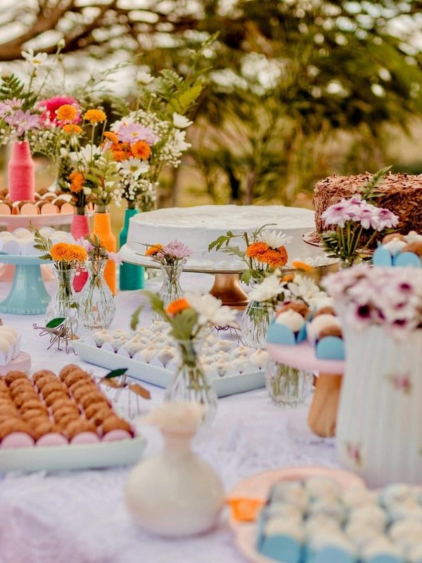 Style-a-Patriotic-Food-Table-That-Looks-as-Good-as-Everything
