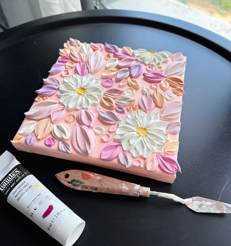 Textured-Canvas-Wall-Art-Fun-DIY-Crafts-for-Teens.