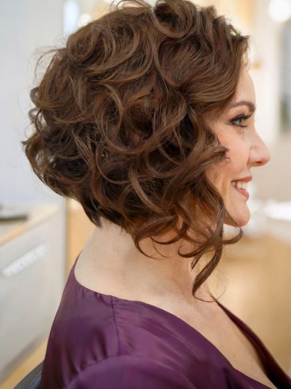 The-Curled-Under-Bob