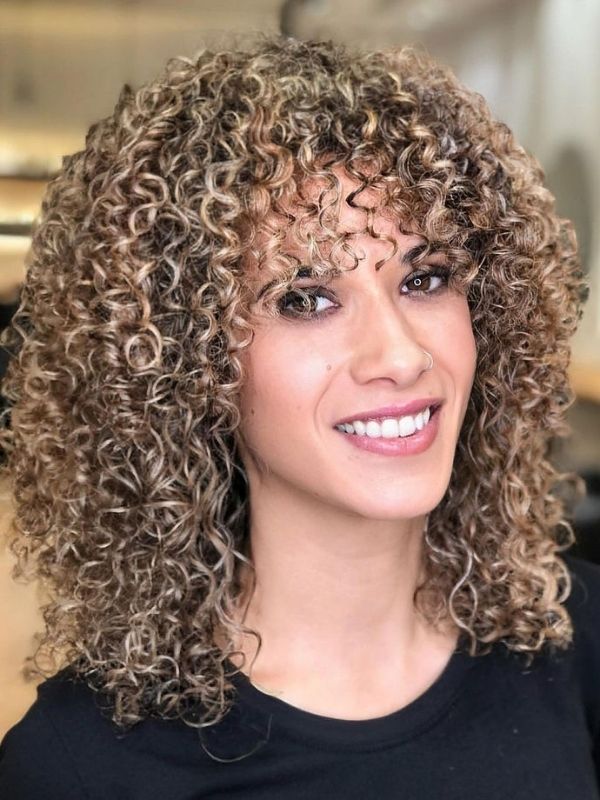 The-Curly-Bangs-Perms-for-Short-Hair-With-Soft-Curls