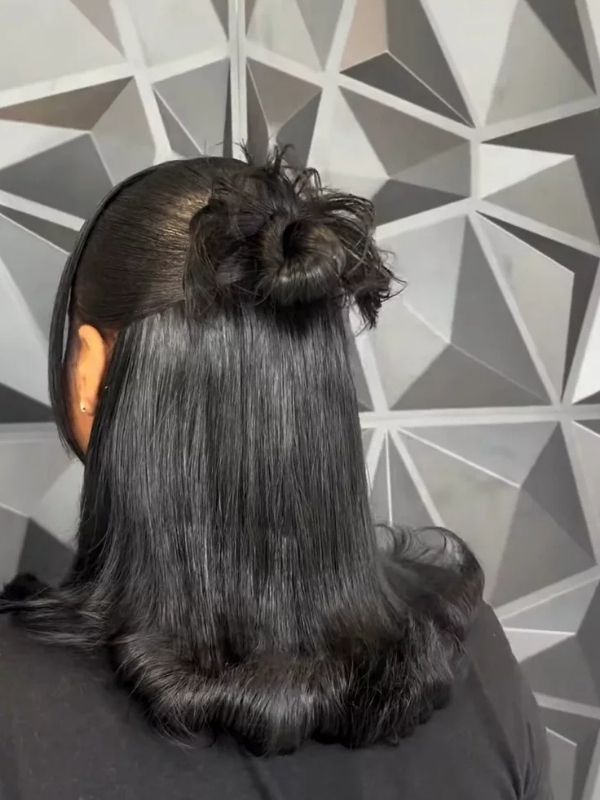 The-Half-Up-Clip