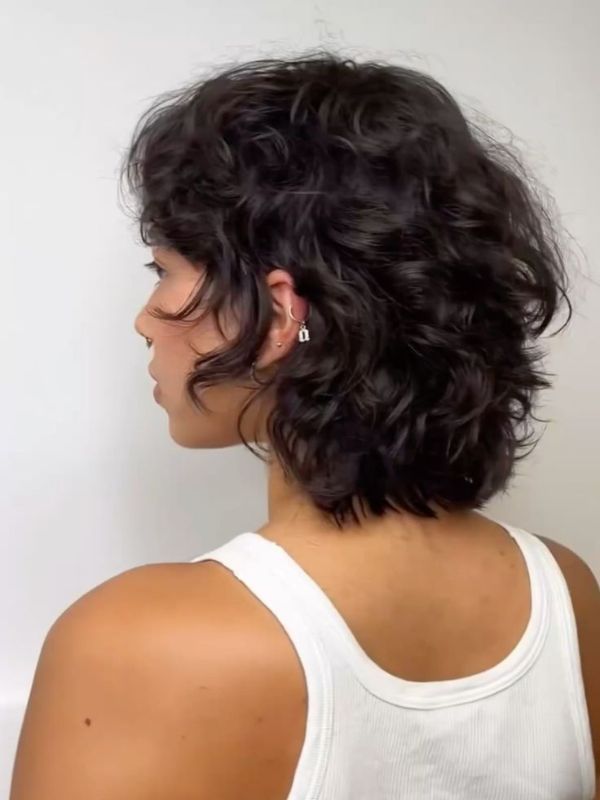 The-Wavy-Textured-Mullet
