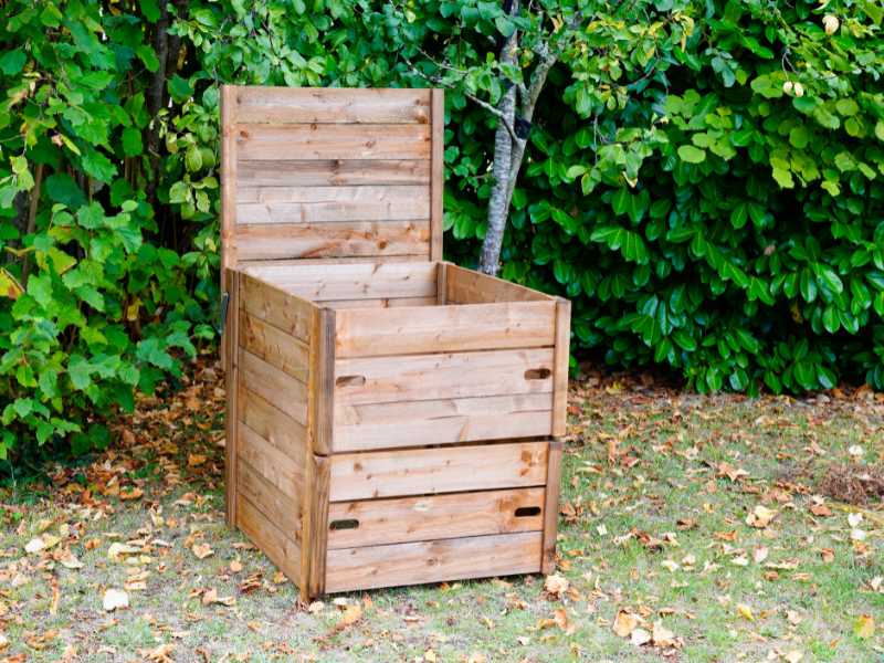 Why-DIY-Worm-Compost-Bins-Are-Becoming-Every-Eco-Friendly-Gardens-Favorite-Secret
