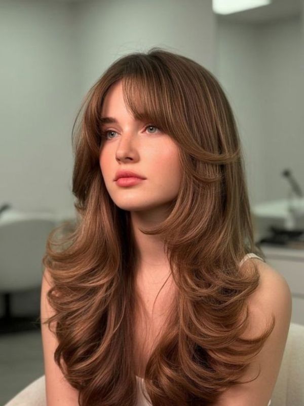 The-Curtain-Bangs-With-Layers