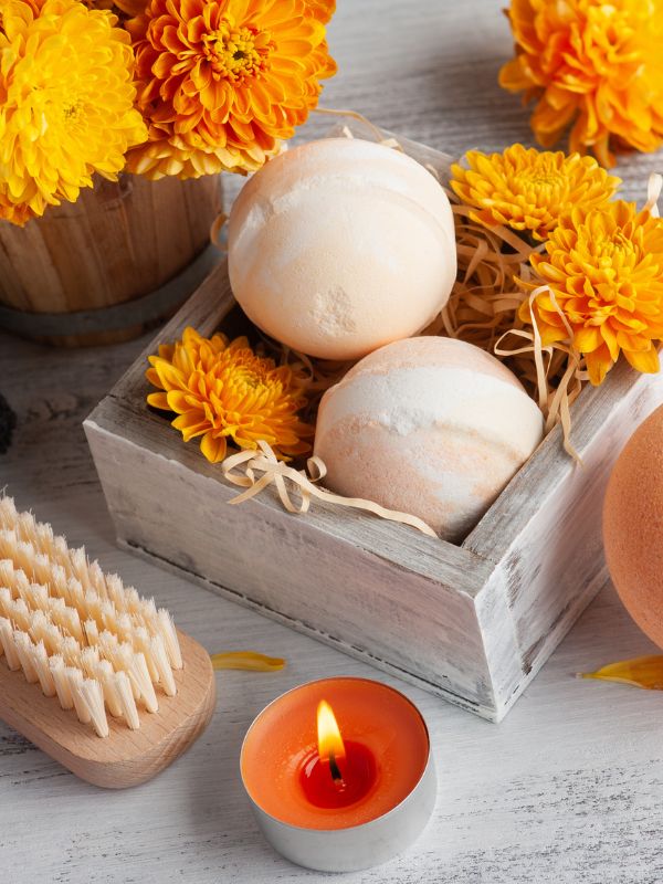 bath-bombs-craft-with-decorative-yellow-flower Alt text (more descriptive for SEO): `handmade-bath-bombs-craft-decorated-with-a-yellow-flower-for-a-relaxing-diy-spa-project` 