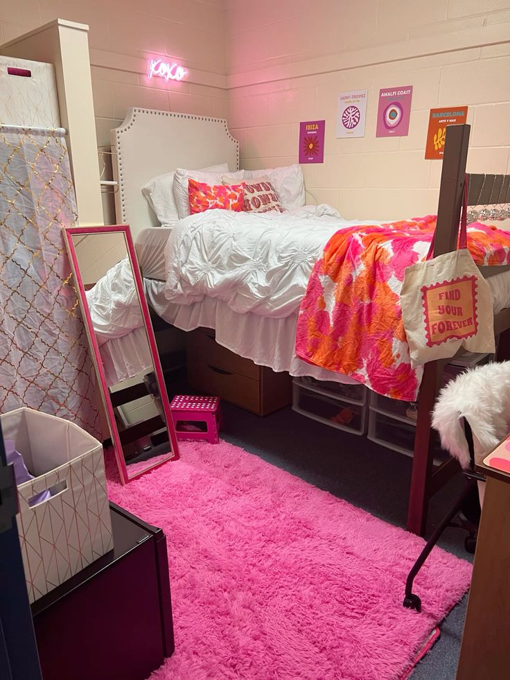 Check-the-Housing-Handbook-Before-You-Buy-a-Single-Decoration