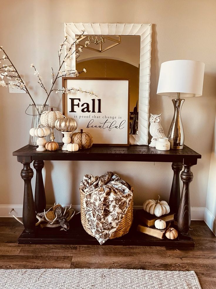 Entryway-Console-with-Balanced-Height