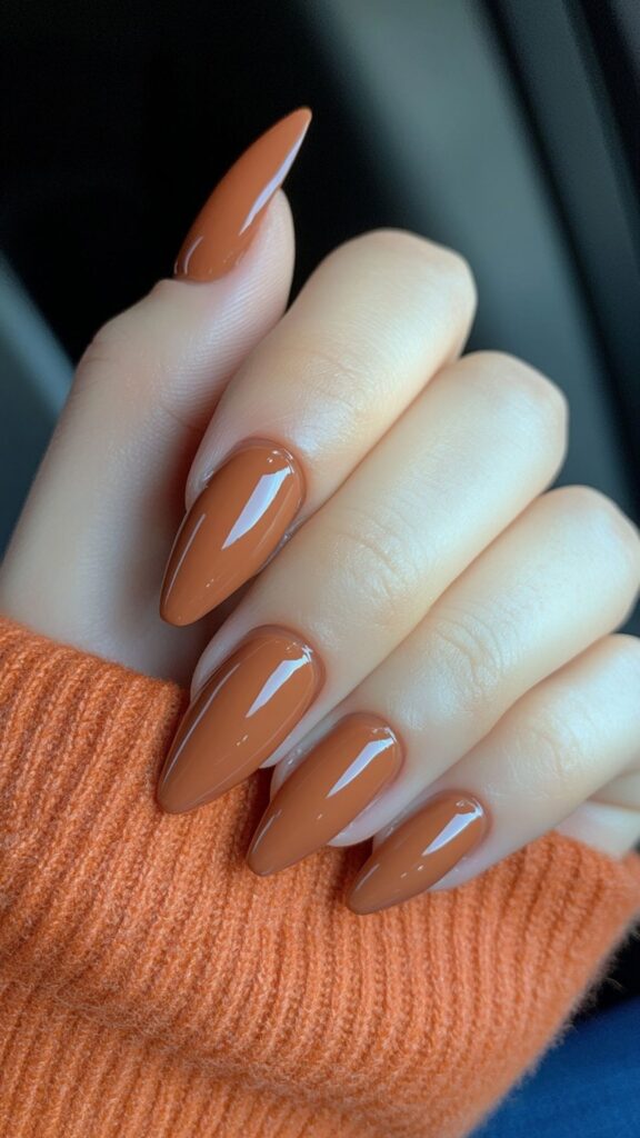 Pumpkin-Spice-Brown-Nails.