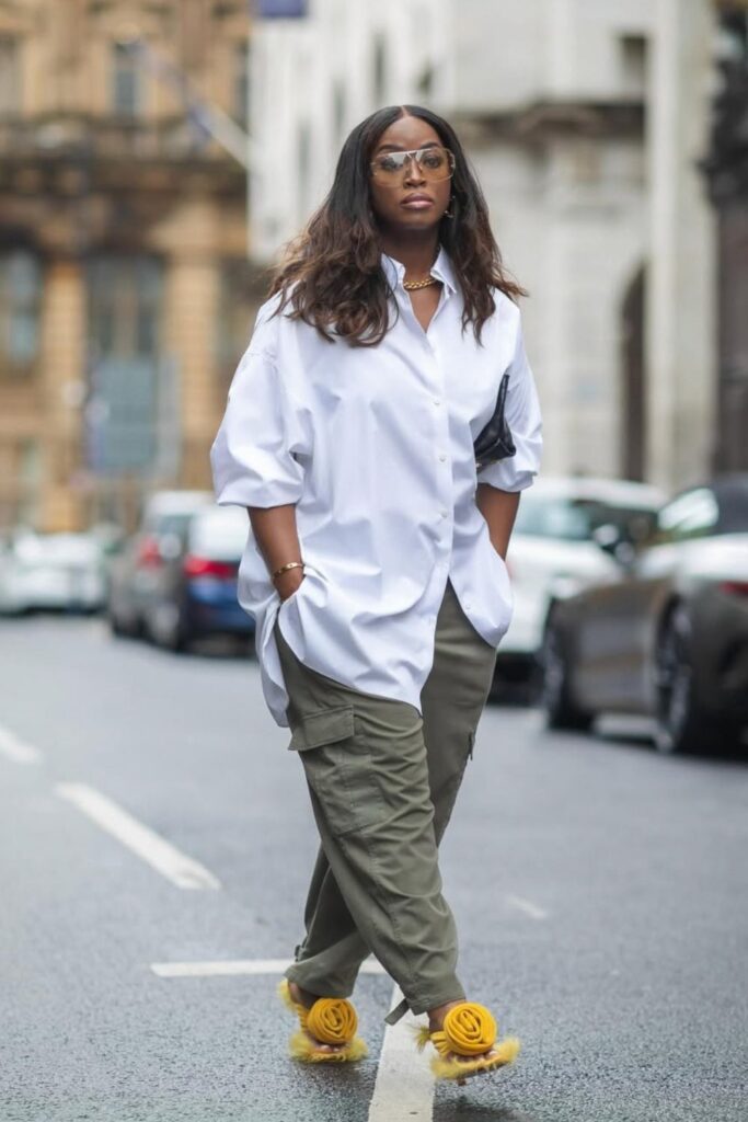 Shoes-That-Actually-Work-With-Cargo-Pant