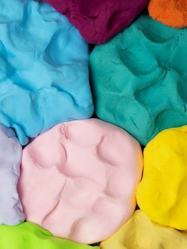 diy-sensory-colorful-cloud-shaped-playdough