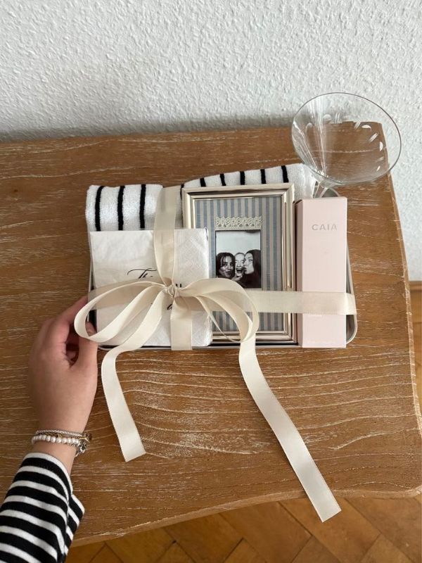 Add-Something-Personal-That-Makes-It-Theirs-DIY-Gifts-for-Friends