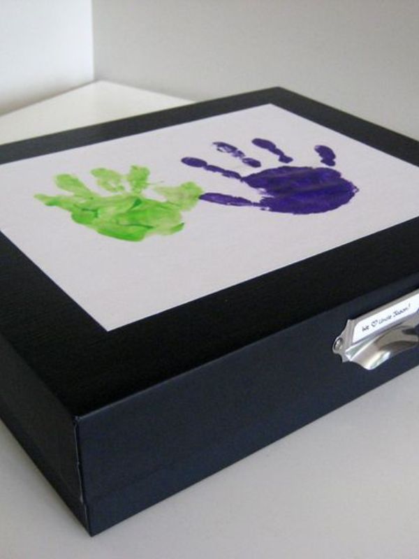 Create-a-Family-Memory-Box-Fall-Handprint-Crafts-for-Kids