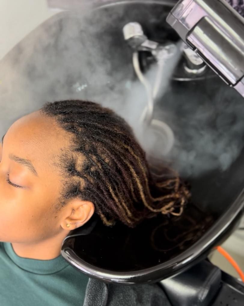 Should-You-Wash-Your-Locs-Before-Steaming
