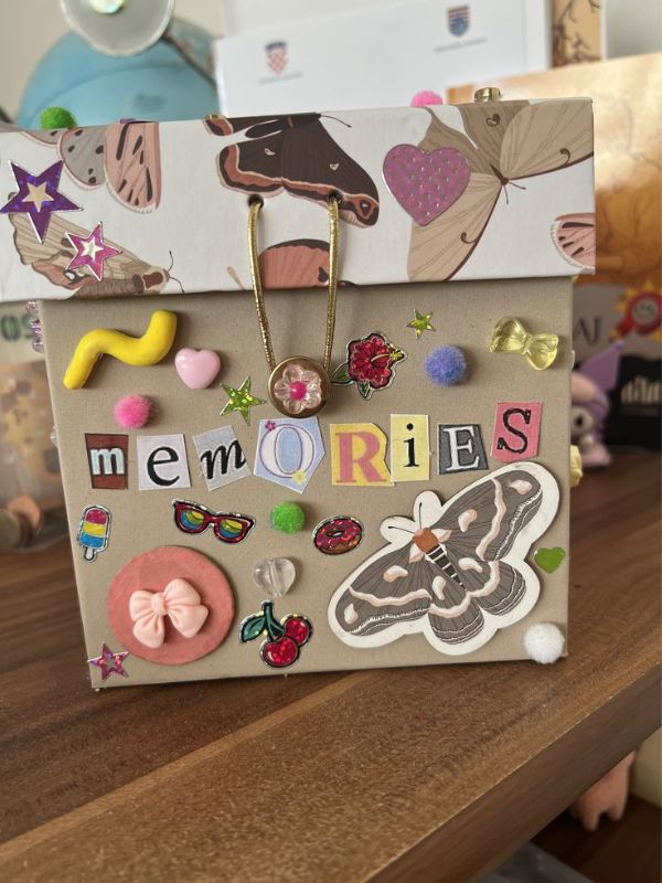 How-to-Create-a-box-That-Preserves-Their-Favourite-Childhood