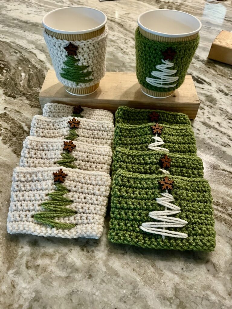 Mug-cozies-Christmas-crochet-projects.