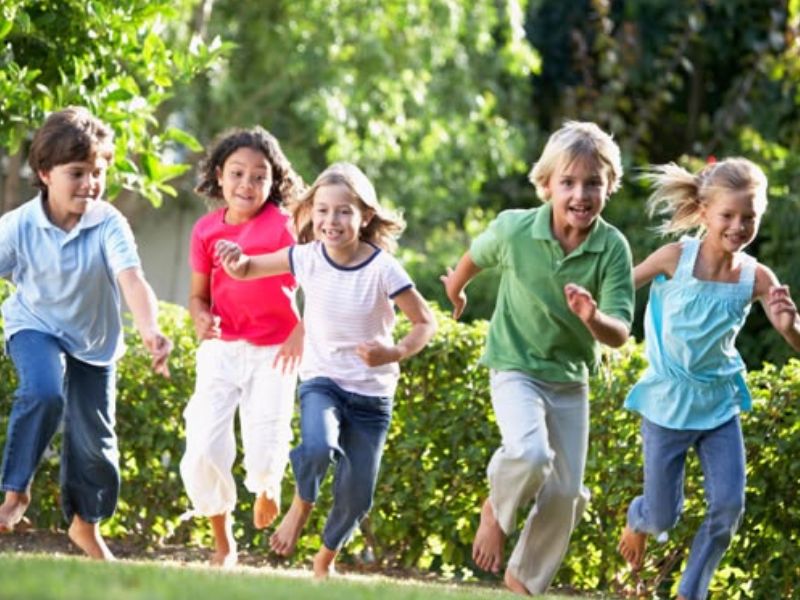 featured-image-of-preschoolers-running
