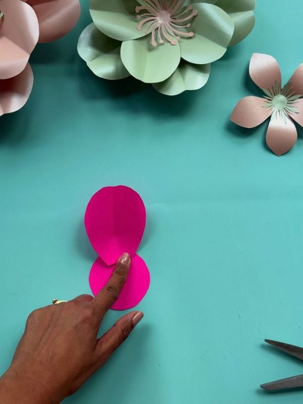 Build-the-Outer-Petal-Layer