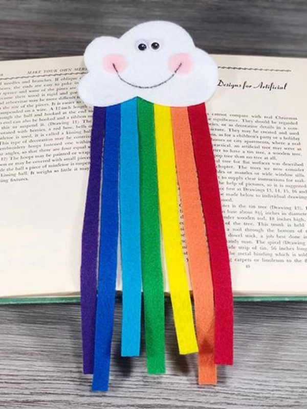 Create-a-rainbow-bookmark