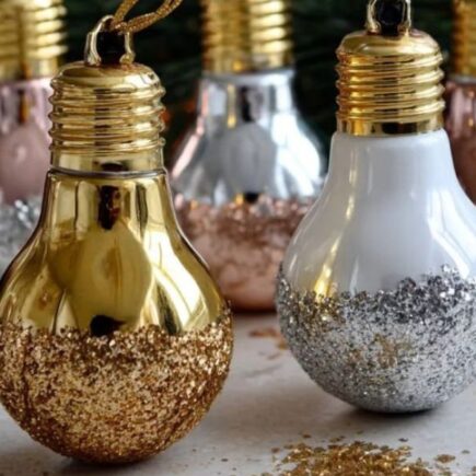Featured-image-on-Christmas -DIY-Decorations-on-a-Budget