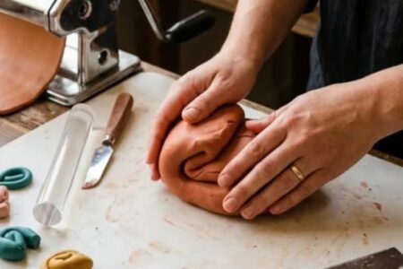 Featured-image-on-How-to-start-with-polymer-clay-as-a-beginner