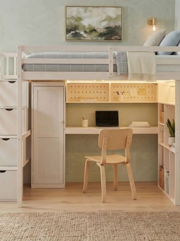 Loft-Bed