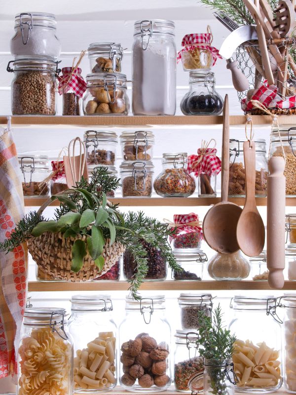 Small-Pantry-Organization-Ideas