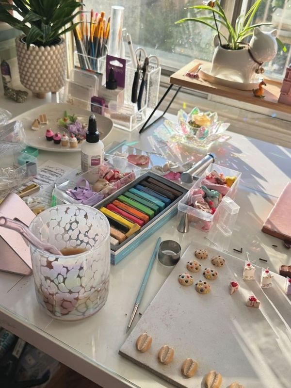 What-do-you-actually-need-for-your-first-project-How-to-start-with-polymer-clay-as-a-beginner